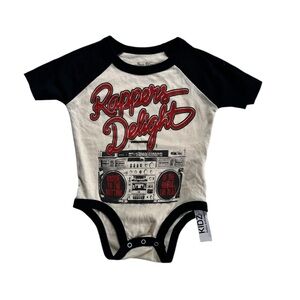 Rappers Delight One Piece – Trendy & Comfy! 🎤✨